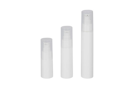 シリンダー空気のないポンプ15ml 30ml 50mlを使用して包装のスキン ケア